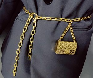Fashion Luxury Designer Women Chain Beltes For Pants Robe Mini Vintage Gold Metal Sac à ceinture Body Bijoux Accessoires 2207168008