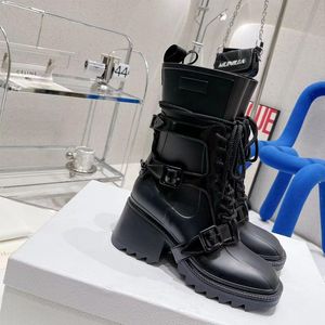 Mode luxe ontwerper Dames Martin Boots Outdoor Running Black Anti Slip militaire laarzen 35-40 met doos