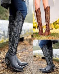 Fashion Luxury Designer Femmes Chaussures Bottes d'hiver BOTSE Rétro Knight Wedding Bridal Cowboy Chaussures ASPIC7663015