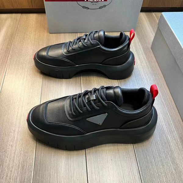 Mode Chaussures Habillées De Luxe FLY BLOCK Hommes Baskets De Course Italie Populaire Bande Élastique Bas Haut Bas Épais Noir Blanc En Cuir Badge Conception Casual Baskets Boîte EU 38-45