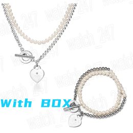 Moda Collar de lujo Diseñador Corazón Volver a Colgante Joyería Forma de corazón Cadenas de dos pisos con collares de perlas Pulsera S925 para fiesta Joyas de platino