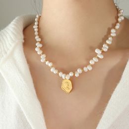 Mode luxe pendentif collier designer hardwear bijoux d'eau douce vraies perles 18k chaînes avec colliers de perles pour les femmes fête élégante Golden Lady bijoux
