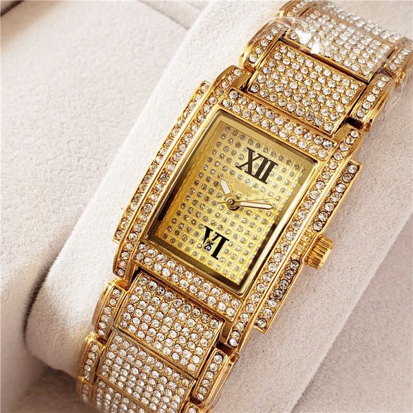 Tendance de la mode luxe montre pour femme pleine de diamants les dix meilleures marques mondiales de montres à quartz de créateurs suisses