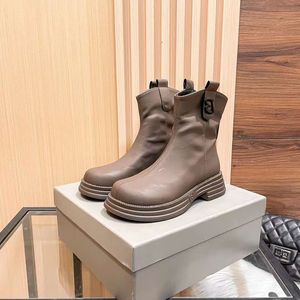 Mode Luxe Dames Enkellaarsjes Klassieke Martens Laars Italië Mooie Lage Laarsjes Ronde Hoofden Platform Kalfsleer Laars Designer Bruiloft Feest Korte Laarsjes Doos EU 35-40