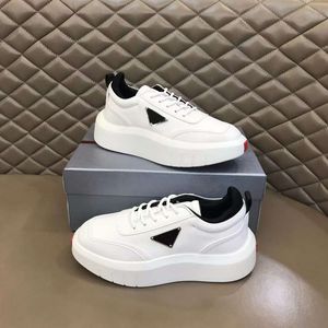 Mode Macro Casual Chaussures Hommes Plate-Forme Courir Baskets Italie Délicat Bande Élastique Bas Blanc Noir En Cuir Designer Augmenté Casuals Chaussures De Sport Boîte UE 38-45