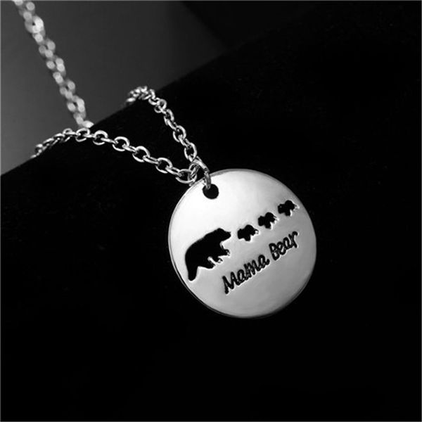 Mode Mama Bear Lettre Designer Collier Pendentif En Argent Femme Alliage Colliers Pendentifs Avec Chaîne pour Femmes Bijoux Court Chokers Accessoires Fête Des Mères Cadeau