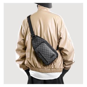 Fashion Man Messenger Sacs Plaid Men Sacs épaule Sac à écharpe en cuir crossbody pour hommes célibataires noirs mâles Backpack258k