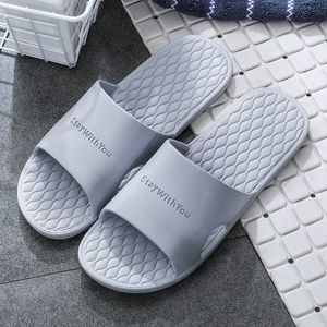 Fashion Man Slippers glisses intérieures Chaussures de plage d'été gris