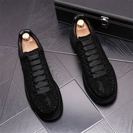 Fashion Men Business Wedding Shoes Luxury Designer Round Toe Casual Leather Sneakers Spring herfst Hoogte Kwaliteit Lage top Lace Up Loop -loafers Y174