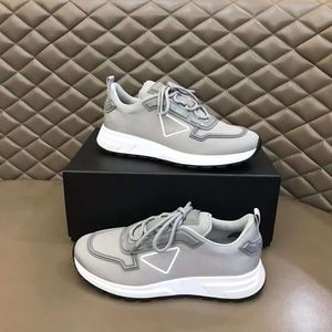 Fashion Men Casual Shoes Brand Soft Kalf Running Sneakers Italië Hot Popular Black Wit Blue Low Top Elastic Band Calfskin Designer Casuals Athletic Shoes Box EU 38-45