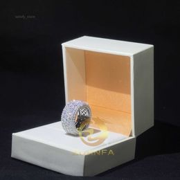 Fashion Men Diamond Ring 5 rangées VVS MISSANIT HIP HOP RING 925 SIRGE STERLING entièrement glacée pour hommes