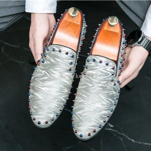 Mode mannen klinknagels schoenen schoenen Engeland stijl glitter lederen schoenen schoenen mannen zakelijk veter sociaal formele schoenen voor man