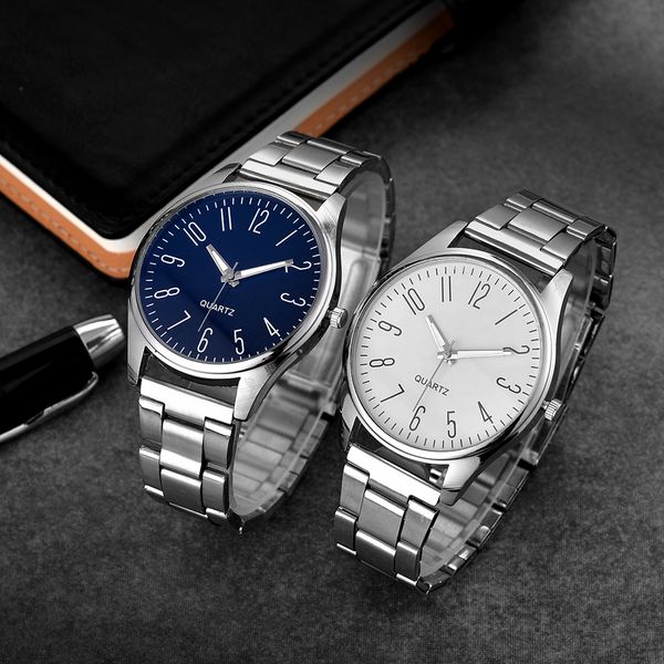 Fashion Men's Business Quartz Watchs en acier inoxydable Round Round Wristwatch Homme regarder le style mixte classique moderne