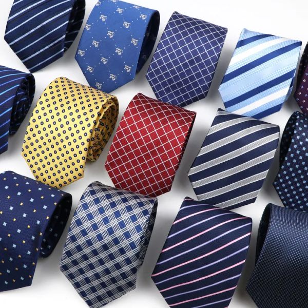 Groom Ties Fashion Men's Business Tie Classic 8cm Stripe Plaid Polyester Jacquard Necktie Bleu rouge noir Cravat de haute qualité
