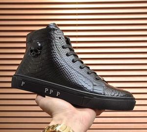 Fashion Men's Luxury Sneaker Skull Casual Shoes Fish Scale Noir en cuir authentique Veurs