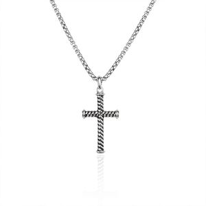 Collier pour hommes de mode avec collier de cha￮ne de bo￮te vintage ￠ pendentif croix pour cadeau d'anniversaire de bijoux classique unisexe