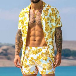 Tute estive da uomo alla moda Hawaii manica corta stampa camicetta camicia top pantaloncini set vestiti rosa giallo nero