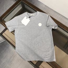 T-shirts masculins de mode Men d'été Femmes Tshirt Designers de coton Short Shirts Casual Streetwear Streetwear T-shirt Tees Vêtements pour hommes