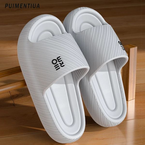 Fashion Men Slippers Plateforme épaisse Lumière Eva Soft Shoe Couples Home salle de bain antislipflops SAMPE