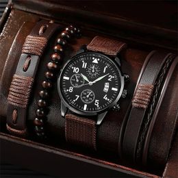 Fashion Men mira relojes de alta calidad y brazaletes Juego de relojes de cuarzo casual para hombres set de caja de regalo Relogio Masculino 240508
