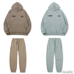 Mode Essentialshirt Hommes Femmes Essent Sweats à capuche Skateboard Hip Hop Automne Hiver Oversize High Street Unisexe Streetwear Sweat à capuche Essentialhoodies