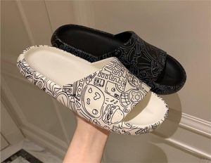 Fashion Men Dames Sandalen Designer schoenen Luxe Slide Summer Fashion brede platte gladde sandalen Slipper Flip Flop48982222222