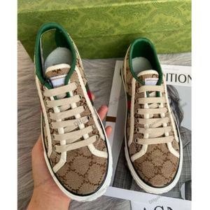 Tennis 1977 Sneaker canvas schoen beige blauw gewassen Jacquard denim vrouwen schoenen aas rubber zool geborduurde sneaker