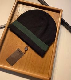 Bonnet de créateurs de mode pour hommes Bonnet d'hiver tricoté en cachemire de haute qualité à carreaux Chapeau de crâne hommes et femmes de luxe nouvelles casquettes chaudes