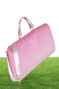 Modeheren Duffel Tassen Luxe vrouwen Travel Bagage Duffer Bag Zwart Flower Designer Handtassen Grote capaciteit Sport Maat 55cm 1364193