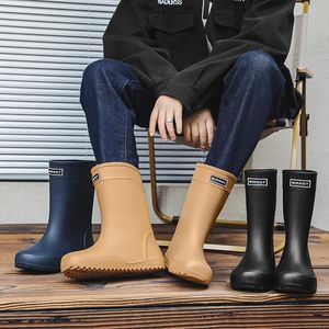 Mode Heren Regenlaarzen Rubberen Rubberlaarzen Instapper Mid-kalf Waterdichte Werkende Laarzen Comfort Antislip Vissen Schoenen voor Mannen 240309