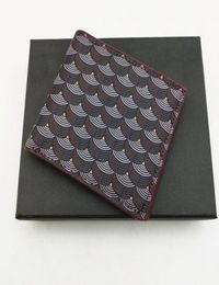 Fashion Mens Courts portefeuilles Classic Great Cuir Men Fish Scale Pattern Portefeuille avec fente de carte portefeuille Bifolt Petit portefeuille avec B7537915