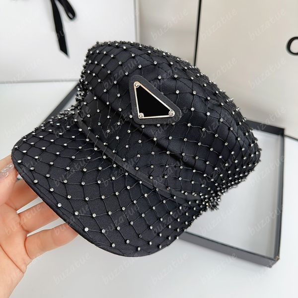 Mode Mesh Chapeaux Designer Bérets Pour Femmes Diamants De Luxe Béret Dames Noblesse Style Casquette Hommes Classique P Casquettes Femmes Bonnet Chapeau Casquette Cadeau De Noël