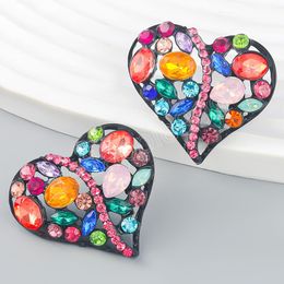 Orecchini cavi a forma di cuore in metallo alla moda Orecchini classici eleganti da donna Accessori per gioielli da banchetto