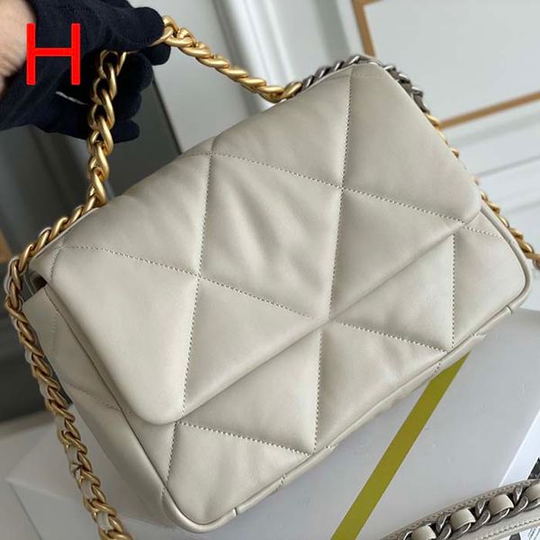 Mini bolso de moda, bandolera con cadena, correa corta para el hombro de cuero, bolsa simple, correa para el hombro, bolso de lujo de 26CM, bolso cruzado de diseñador, bolso de mujer de piel de cordero