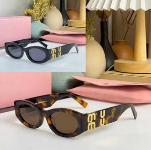 Mode Miu Lunettes de soleil Designer Ovale Cadre Luxe Femmes Anti-radiation UV400 Personnalité Hommes Rétro Lunettes Plaque Haute Qualité Valeur QDKB