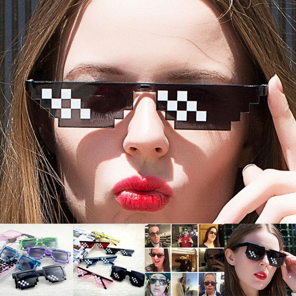 Fashion Mosaic Lunettes de soleil Men de soleil Femmes 8 bits Codage Pixel Trendy Cool Super Party Funny Vintage Shades Eyewear