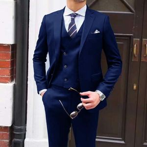 Moda Azul marino Novio Esmoquin Muesca Solapa Slim Fit Padrino Boda Traje de 3 piezas Hombres Business Prom Chaqueta Blazer (Chaqueta + Pantalones + Corbata + Chaleco) 66