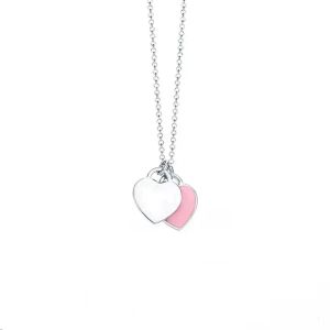 Collier de mode designer double pendentif en forme de coeur collier classique dames amour collier pendentif femme bricolage pendentif bijoux cadeau chaîne de clavicule