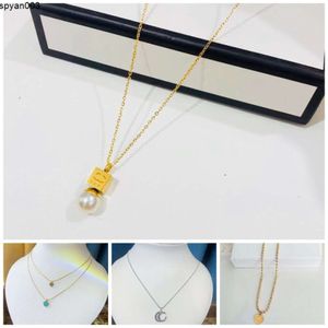 Mode ketting ontwerper parel hanger cadeau hoge kwaliteit liefde sieraden eenvoudige stijl dames lange ketting gouden familie diamanten ketting