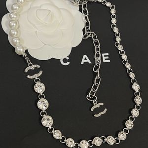 Collier de perles et de diamants pour femmes, breloque à la mode, nouveau bijou classique de styliste, ne change pas de couleur, longue chaîne, 2023