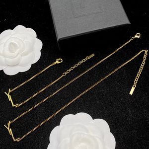 Mode Ketting Set Designer Sieraden Luxe Initialen Lichtmetalen Hanger Ketting Gouden Ketting Oorbel Voor Vrouwen Armband Brief
