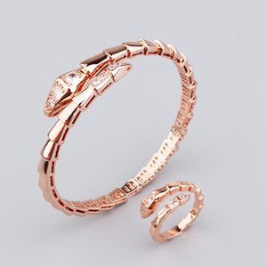 Fashion Nouvelle bracelets de bracele de bracele de bracele de bracele en bracelet en argent en argent pour femmes de Fritillaria Gold 18K