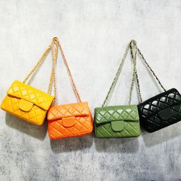 Fashion New Chain Crossbody Bags Designer Femmes Small Bag Sac Sac Diamond Pu Pu Leather Square Handbags For Dames