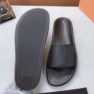 Mode Nouveau Design Unisexe Hommes Femmes Plat Espadrilles Chaussures Sandales En Cuir Plate-Forme Pantoufles Plage Flip Flop 35-45
