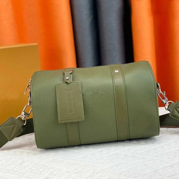 Moda Nuevos bolsos de diseñador Hombres Mujeres Ciudad Keepall Bolsa de hombro Cross Body Messenger Mini bolso Verde PU Cuero Keepall Travel Tote Pocket Todos los días salir M21437