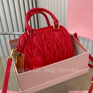 Mode nouveau sac à main bandoulière rouge femmes Style classique sacs à bandoulière tempérament fourre-tout Shopping portefeuille porte-carte