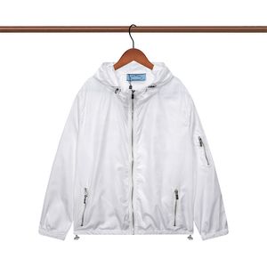 Fashion New Mens Designer Jacket Caps Caps Capes d'hiver Baseball Slim Styliste Femmes Windbreaker Sweet Sweet Hoodies Jackets Mathets M-3XL JK7