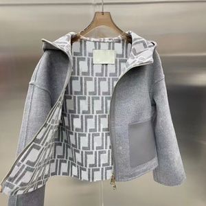 Mode-nieuwe heren designer jassen met lange mouwen en hoge jas, korte capuchon, wintermode, omkeerbaar, volledige F-letterprint, wollen top 935