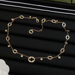Regalo de collar nuevo de moda, nuevo regalo de joyería de oro S925 para amigos Día de San Valentín Regalo de Halloween, entrega rápida de colegos colgantes joyas