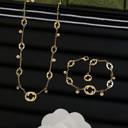 Collier de bijoux de nouveau collier, New Gold S925 Bijoux Collier Gift For Friends Gift Halloween de Noël de la Saint-Valentin, livraison rapide de Spot